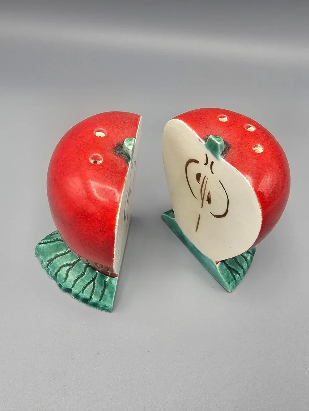 Vintage Ceramic Apple Salt and Pepper Shakers with Leaf Base